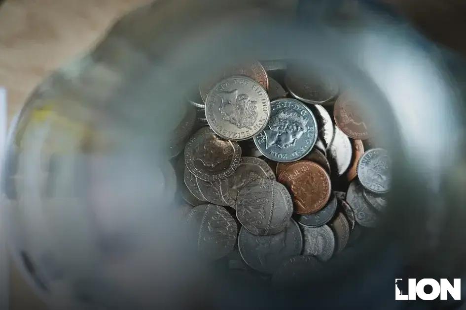 Utilizing Technology for Better Money Management